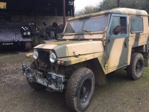 Diesel Light Weight Land Rover (TUN 317T)