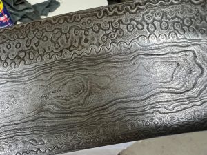 Huge Bowie knife with Damascus blade